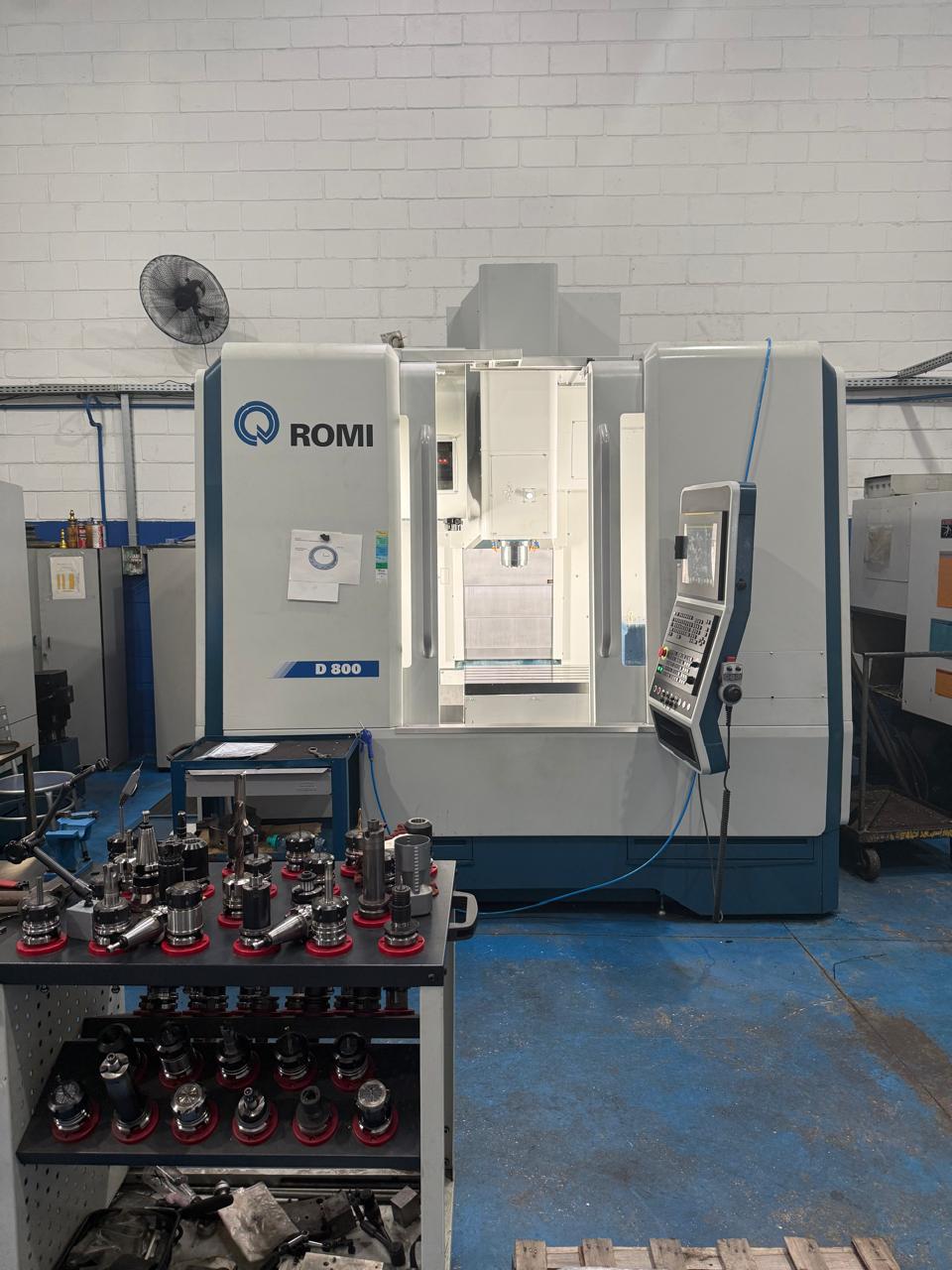 Centro de Usinagem ROMI D800 - LSD Usinagem